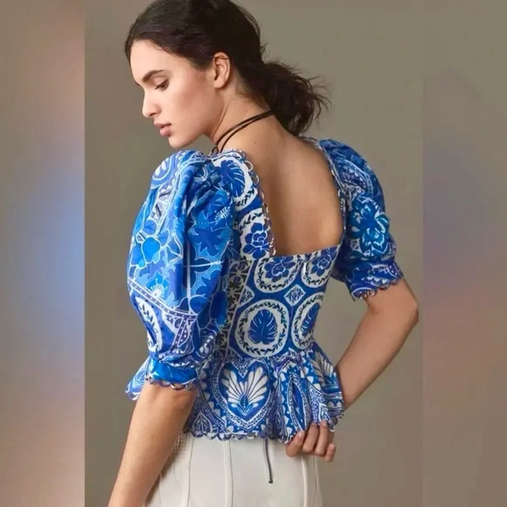 FARM Rio Tile Dream Cotton Puff Sleeve Peplum Top Blouse Blue White Large NWT